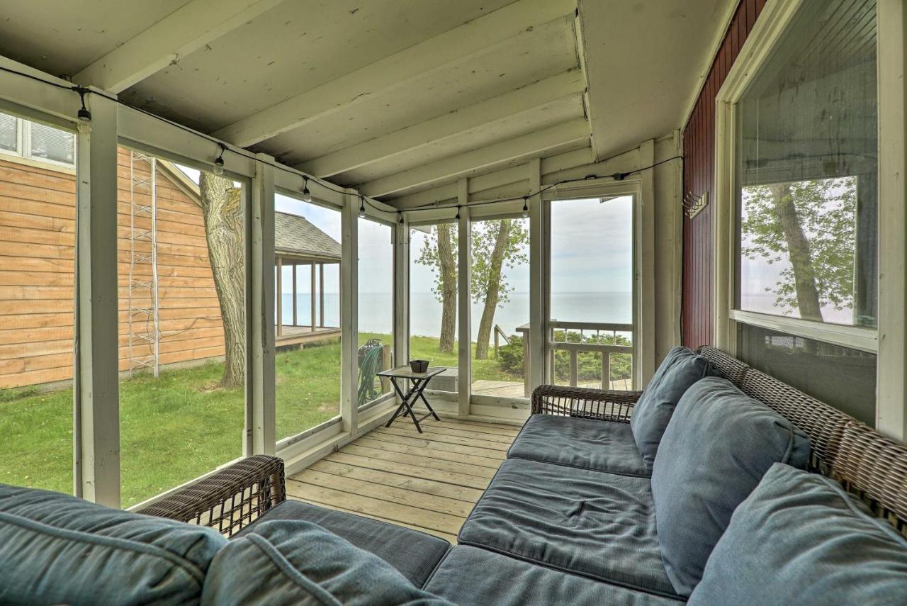 Lakefront Cottage Near Wineries And State Parks! Mears Kültér fotó